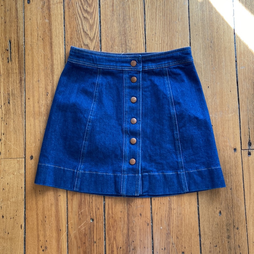 Madewell snap button mini skirt; size 4